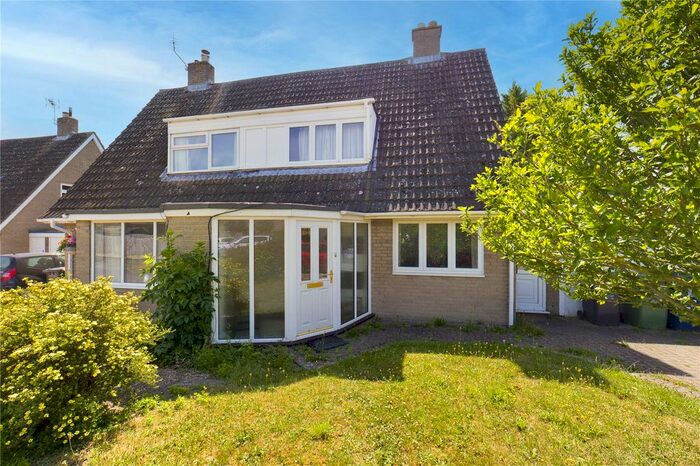 2 Bedroom Semi-Detached House To Rent In Hale Close, Melbourn, Royston, Cambridgeshire, SG8