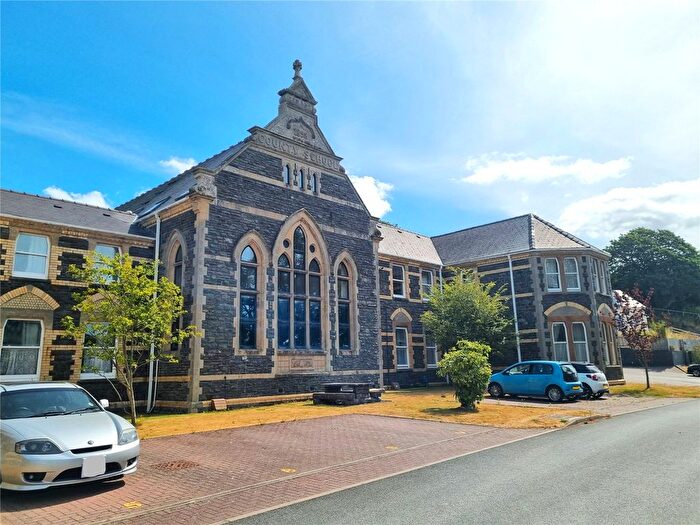 3 Bedroom Flat For Sale In Bryn Ardwyn, Aberystwyth, Ceredigion, SY23