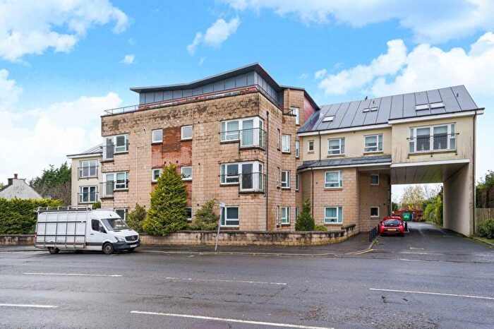 2 Bedroom Flat To Rent In Main Road, Elderslie, PA5