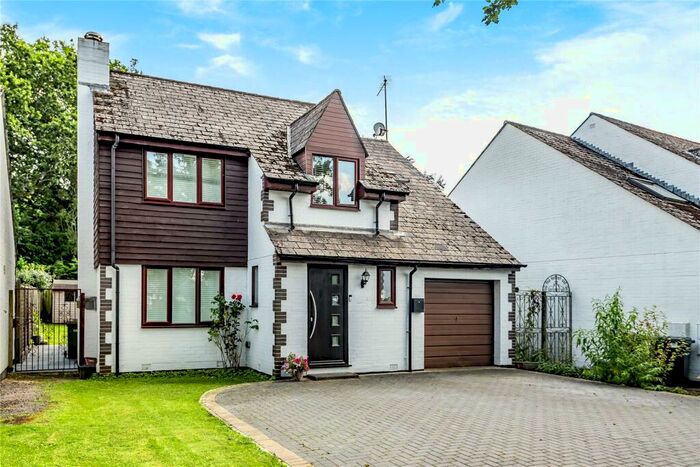 4 Bedroom Detached House To Rent In Charlecote Drive, North Millers Dale, Chandler's Ford, Hampshire, SO53