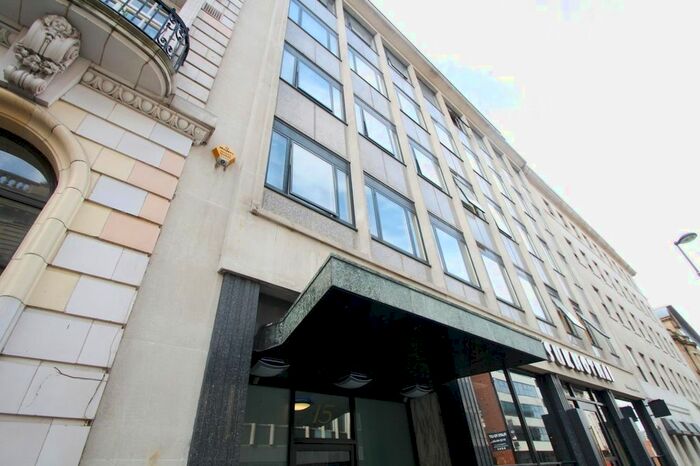 2 Bedroom Flat To Rent In South Parade, Leeds, West Yorkshire, Uk, LS1