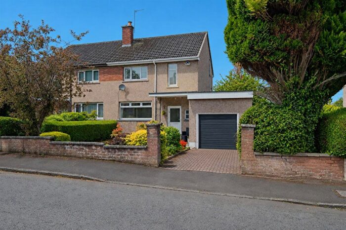 2 Bedroom Semi-Detached House For Sale In Marshall Grove, Hamilton, ML3