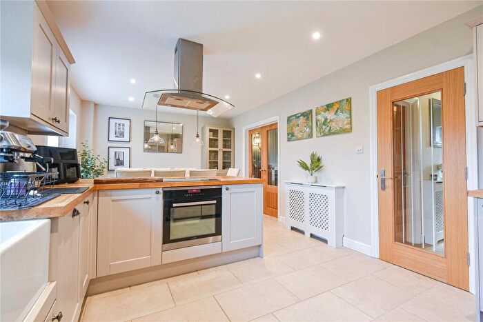 4 Bedroom Detached House For Sale In Stoney Lane, Ashmore Green, Thatcham, Berkshire, RG18