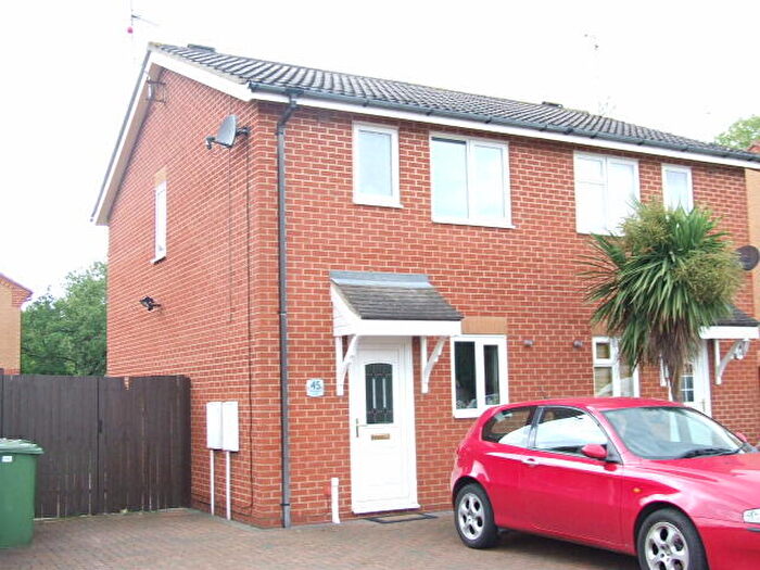 2 Bedroom Semi Detached House To Rent In Christopher Close, Peterborough, PE1