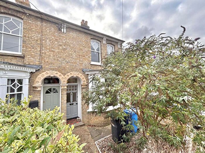 3 Bedroom Semi-Detached House To Rent In Queens Road, Sudbury, Suffolk, CO10
