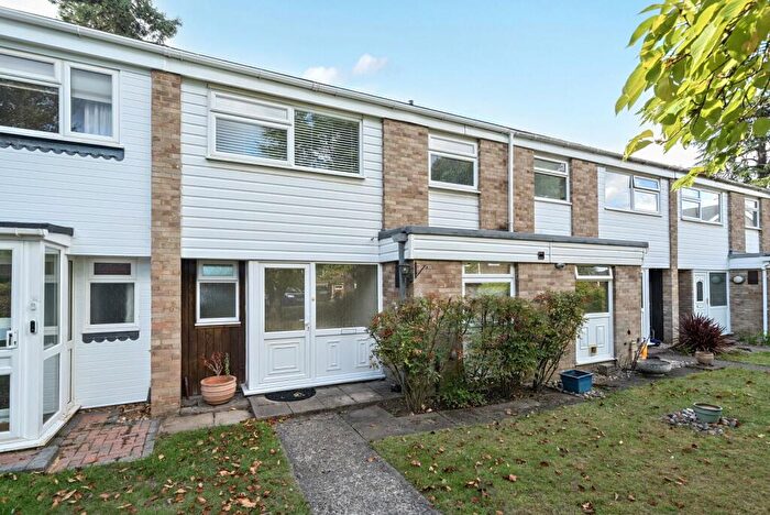 3 Bedroom Terraced House For Sale In Netherby Park, Weybridge, KT13