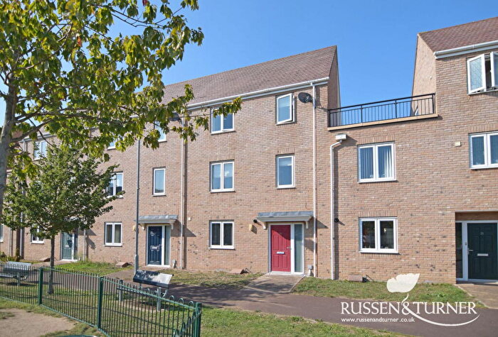 4 Bedroom Terraced House For Sale In Minnow Avenue, King's Lynn, PE30