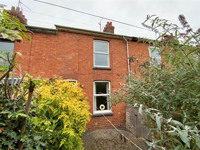 2 Bedroom Terraced House For Sale In Jubilee Terrace, Stony Stratford, Milton Keynes, MK11