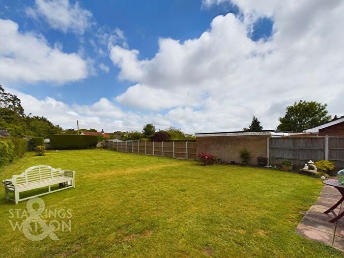 2 Bedroom Detached Bungalow For Sale In The Street, Poringland, Norwich, NR14