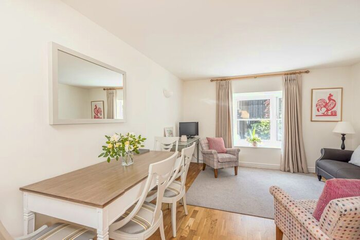 2 Bedroom Mews To Rent In Sydney Mews Sydney Place, BA2