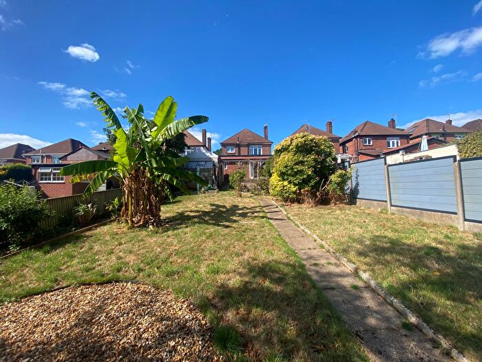 3 Bedroom Detached House To Rent In Cobden Crescent, Southampton, SO18
