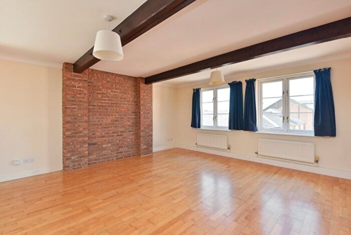 2 Bedroom Apartment To Rent In Holters MiIl, The Spires, CT2