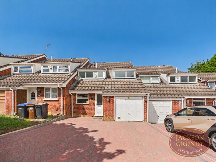 3 Bedroom Terraced House For Sale In Viscount Road, Rectory Farm, NN3