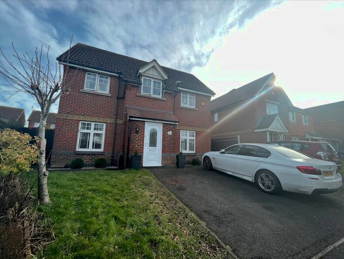 3 Bedroom Detached House To Rent In Wallis Road, Ashford, Ashford, TN24