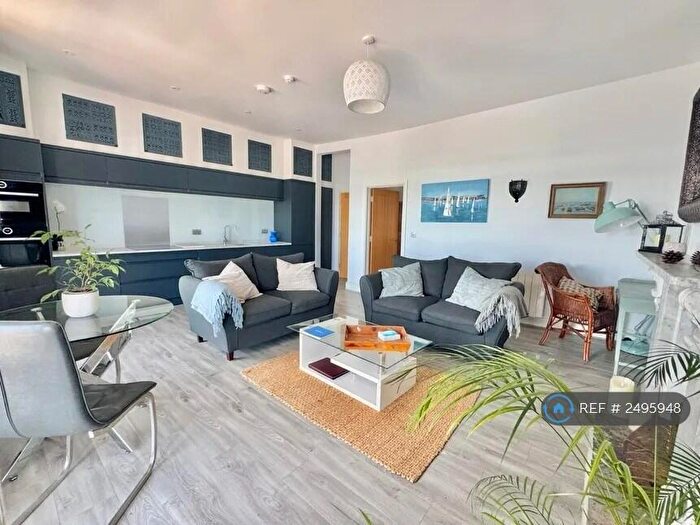 1 Bedroom Flat To Rent In Wellington Terrace, Folkestone, CT20