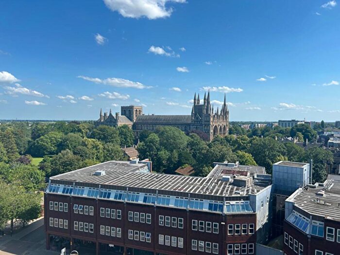 2 Bedroom Flat For Sale In Broadway, Peterborough, PE1