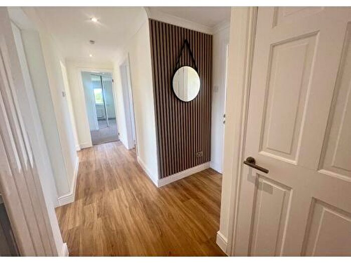 2 Bedroom Flat To Rent In Aikman Place, East Kilbride, G74