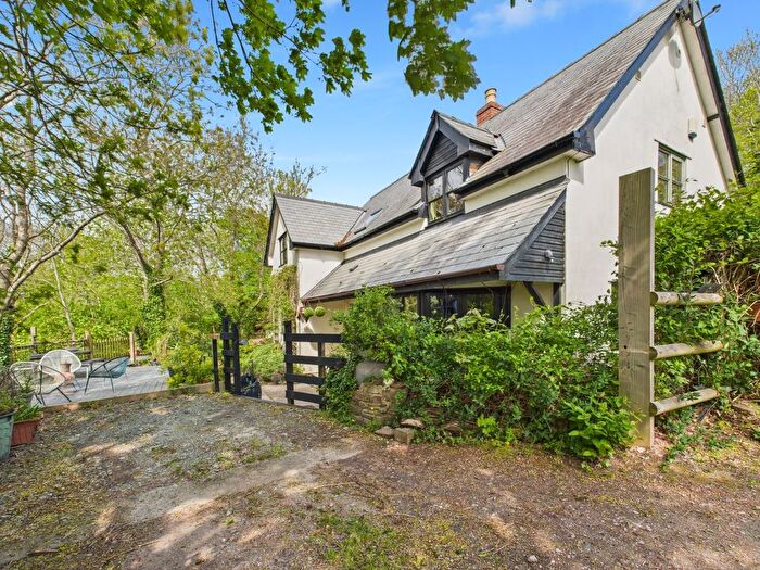 4 Bedroom Detached House For Sale In Homs Road, Ross-On-Wye, Hfds, HR9