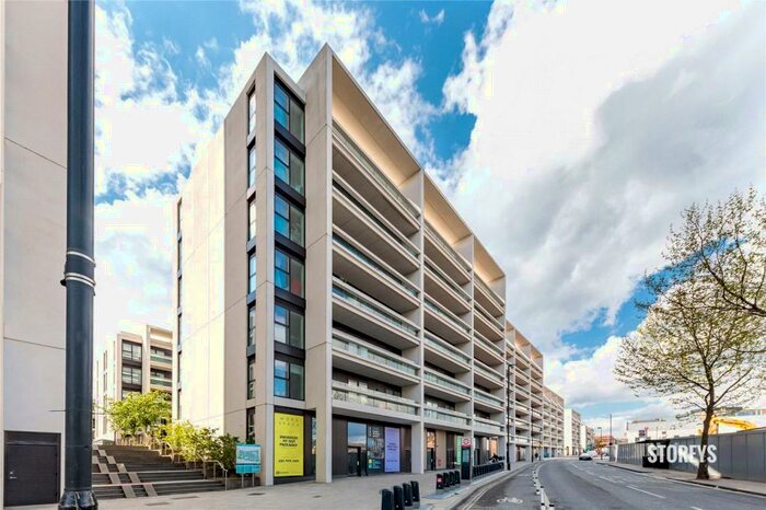 2 Bedroom Apartment To Rent In York Way, Kings Cross, London, N7