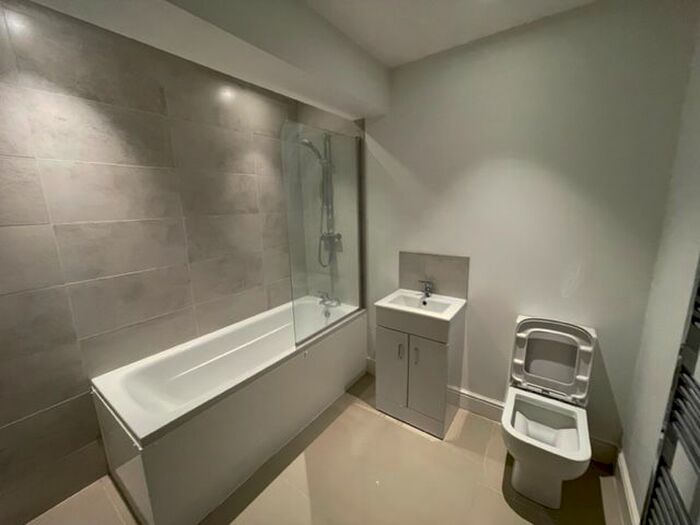 1 Bedroom Flat To Rent In Horsefair, Banbury, OX16