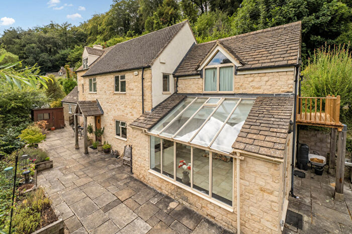 6 Bedroom Detached House For Sale In Hartley Bridge, Horsley, GL6