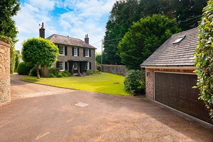 5 Bedroom Detached House For Sale In Stane Street, Pulborough, RH20