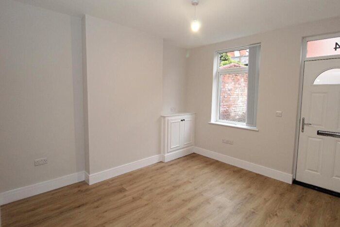 2 Bedroom Flat To Rent In Bramcote Street, Radford, Nottingham, NG7