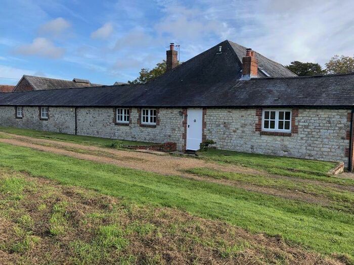 3 Bedroom Cottage To Rent In Colemore, Nr Alton / Petersfield, Hampshire, GU34