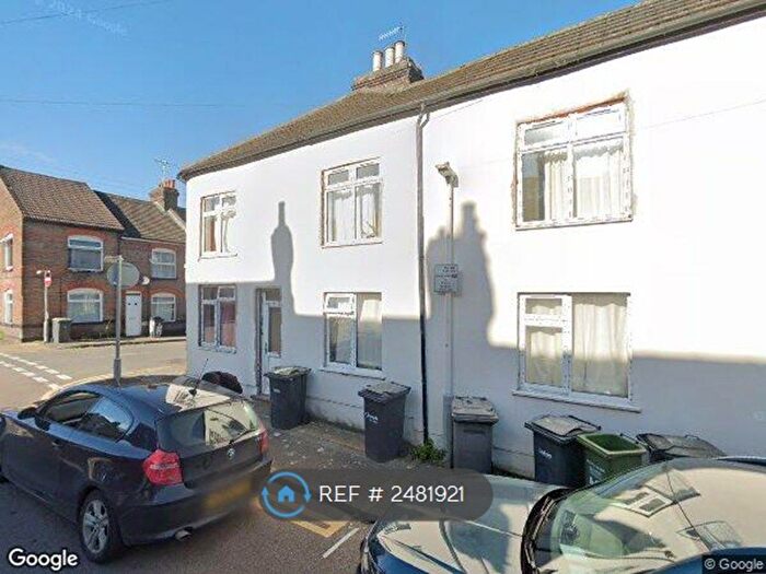 2 Bedroom Flat To Rent In Tavistock Street, Luton, LU1