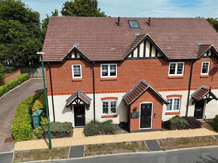 1 Bedroom Flat For Sale In Drovers Close, Balsall Common, CV7