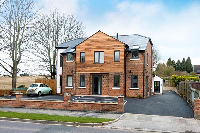 2 Bedroom Apartment To Rent In Luton Road Harpenden, AL5