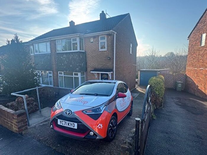 3 Bedroom Semi Detached House To Rent In Spring Valley Drive, Bramley, Leeds, LS13