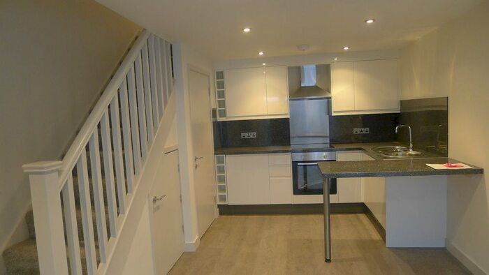 1 Bedroom Town House To Rent In Prospect Terrace, Newton Abbot, TQ12
