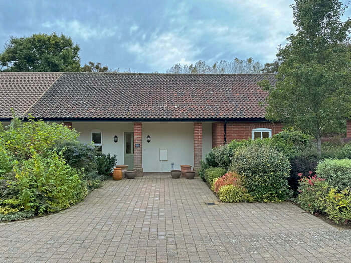 2 Bedroom Semi-Detached House For Sale In Amberfield Mews, Amberfield Drive, IP10
