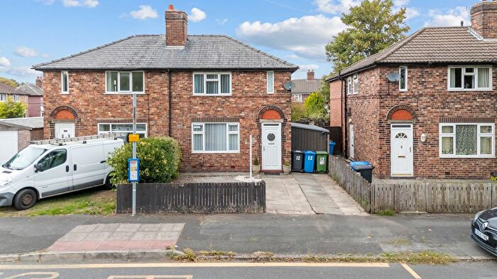 2 Bedroom Semi-Detached House For Sale In Troutbeck Avenue, Warrington, WA5