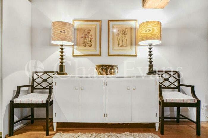 1 Bedroom Flat For Sale In Port East Apartments, Hertsmere Road, Canary Wharf, London, E14