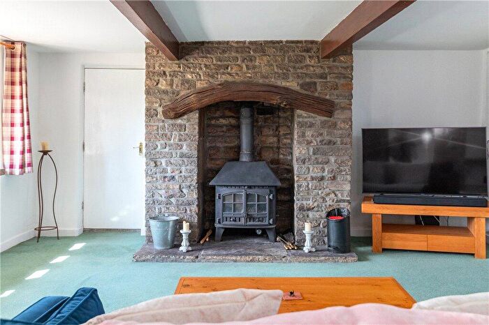 5 Bedroom Detached House For Sale In Pickles Hill, Oldfield, Keighley, West Yorkshire, BD22