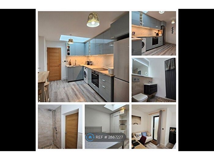 1 Bedroom Flat To Rent In Solihull, Solihull, B91