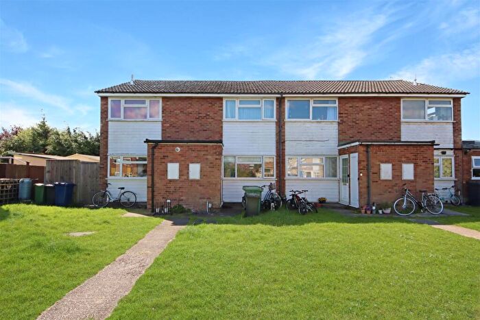 2 Bedroom Apartment For Sale In Glenmere Close, Cambridge, CB1