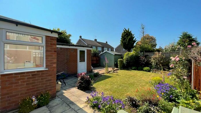 2 Bedroom Semi-Detached Bungalow For Sale In Okehampton Road, Styvechale, Coventry, CV3