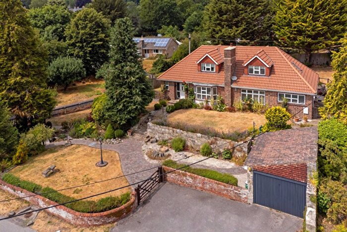 4 Bedroom Detached House For Sale In Snow Hill, Dinton, Salisbury, SP3