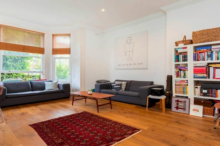 1 Bedroom Flat To Rent In Teignmouth Road, Mapesbury, London, NW2