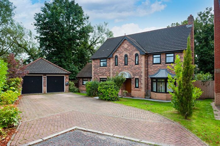 4 Bedroom Detached House For Sale In Uplands Chase, Fulwood, PR2