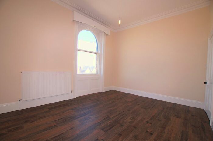 1 Bedroom Flat To Rent In Westwood, Scarborough, YO11