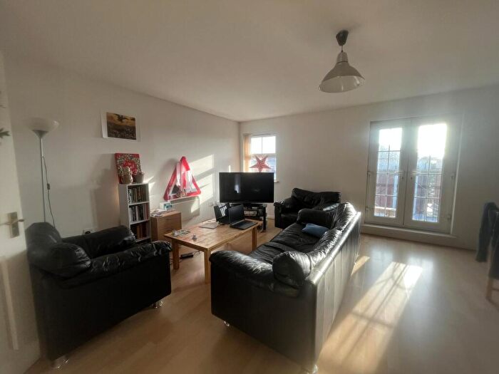 2 Bedroom House To Rent In Chancellor Court, Liverpool, L8