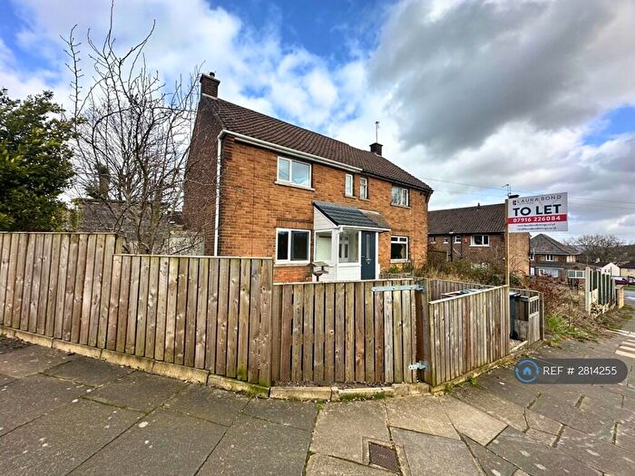 2 Bedroom Semi Detached House To Rent In Haigh Beck View, Bradford, BD10