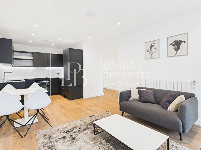 1 Bedroom Flat To Rent In Burrell House, Lombard Square, SE28