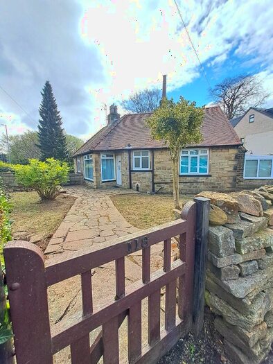 2 Bedroom Semi-Detached Bungalow To Rent In Bradford Road, Keighley, BD20