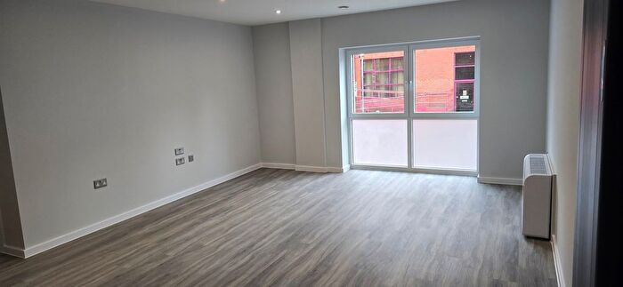 1 Bedroom Flat For Sale In Caversham Road, Reading, RG1