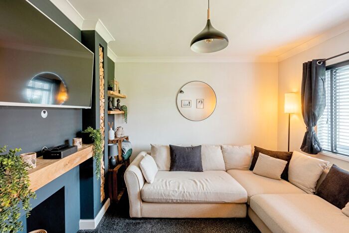 3 Bedroom End Of Terrace House For Sale In Bindon Drive, Bristol, Bristol, BS10